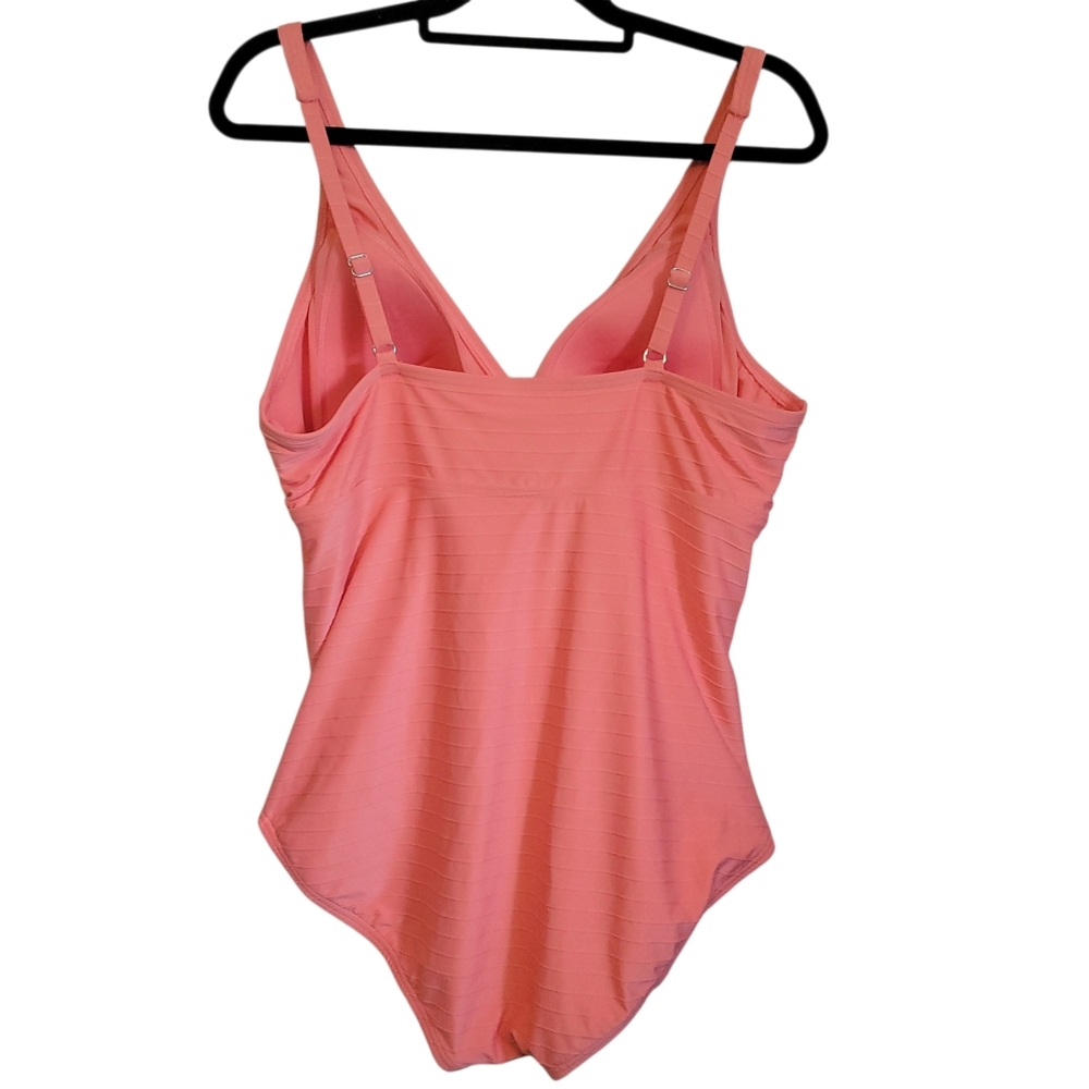Lands’ End Coral One Piece Swimsuit Size 18 NWT Surplice V Neck Tummy Control - Picture 4 of 10